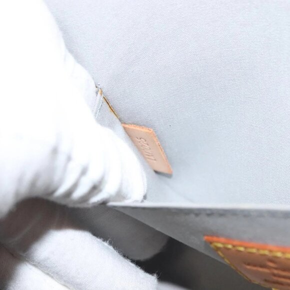 LOUIS VUITTON Monogram Vernis Roxbury Drive Hand Bag Perle M91374 Auth 134503 - Picture 10 of 16